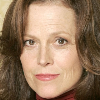 Sigourney Weaver