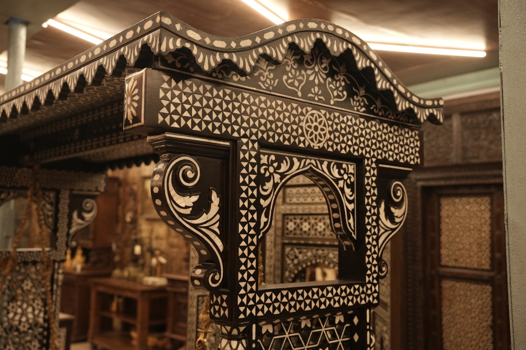 Teakwood Indian Jhula view 2