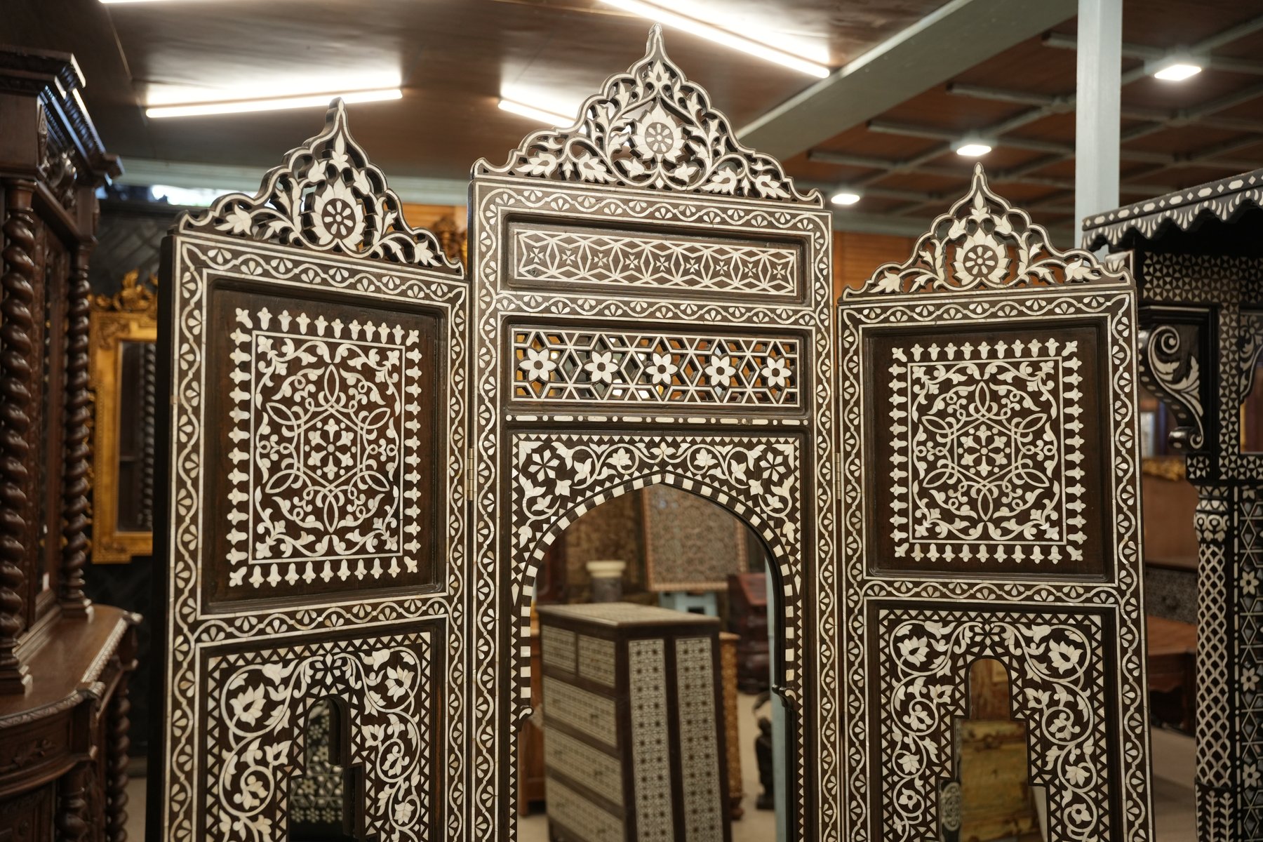 Teakwood Indian Jhula view 4