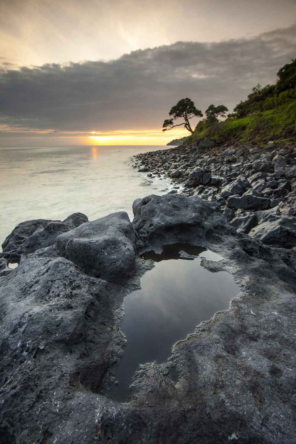 Rocky Coastal Sunset with Tidal Pool Door Wallpaper close-up pattern texture