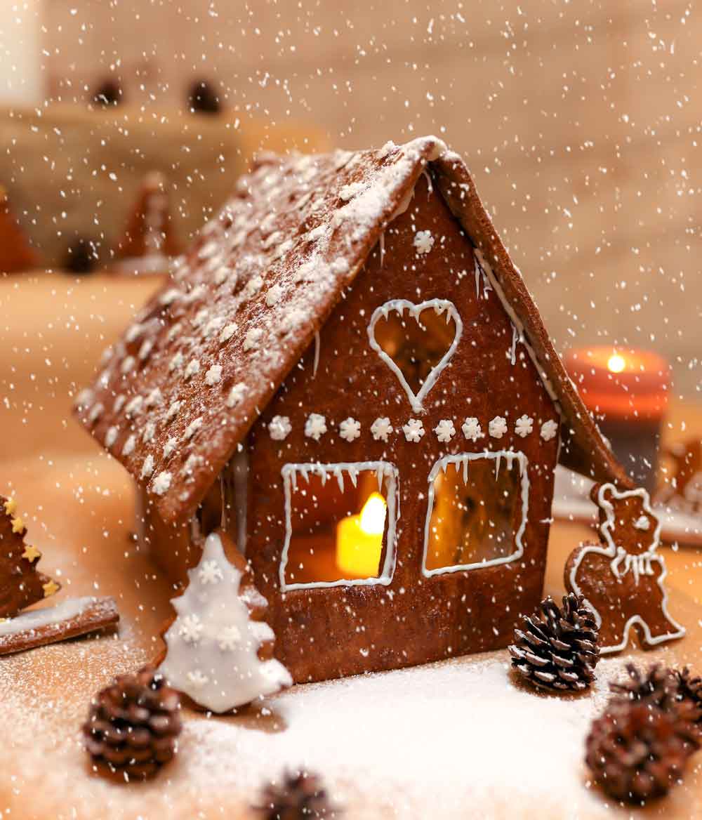 Christmas Gingerbread House Door Wallpaper close-up pattern texture