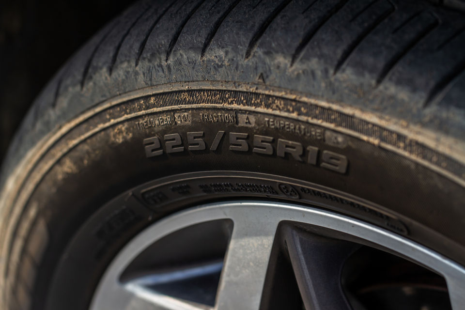 What Is A Radial Tyre? What Does This Mean?