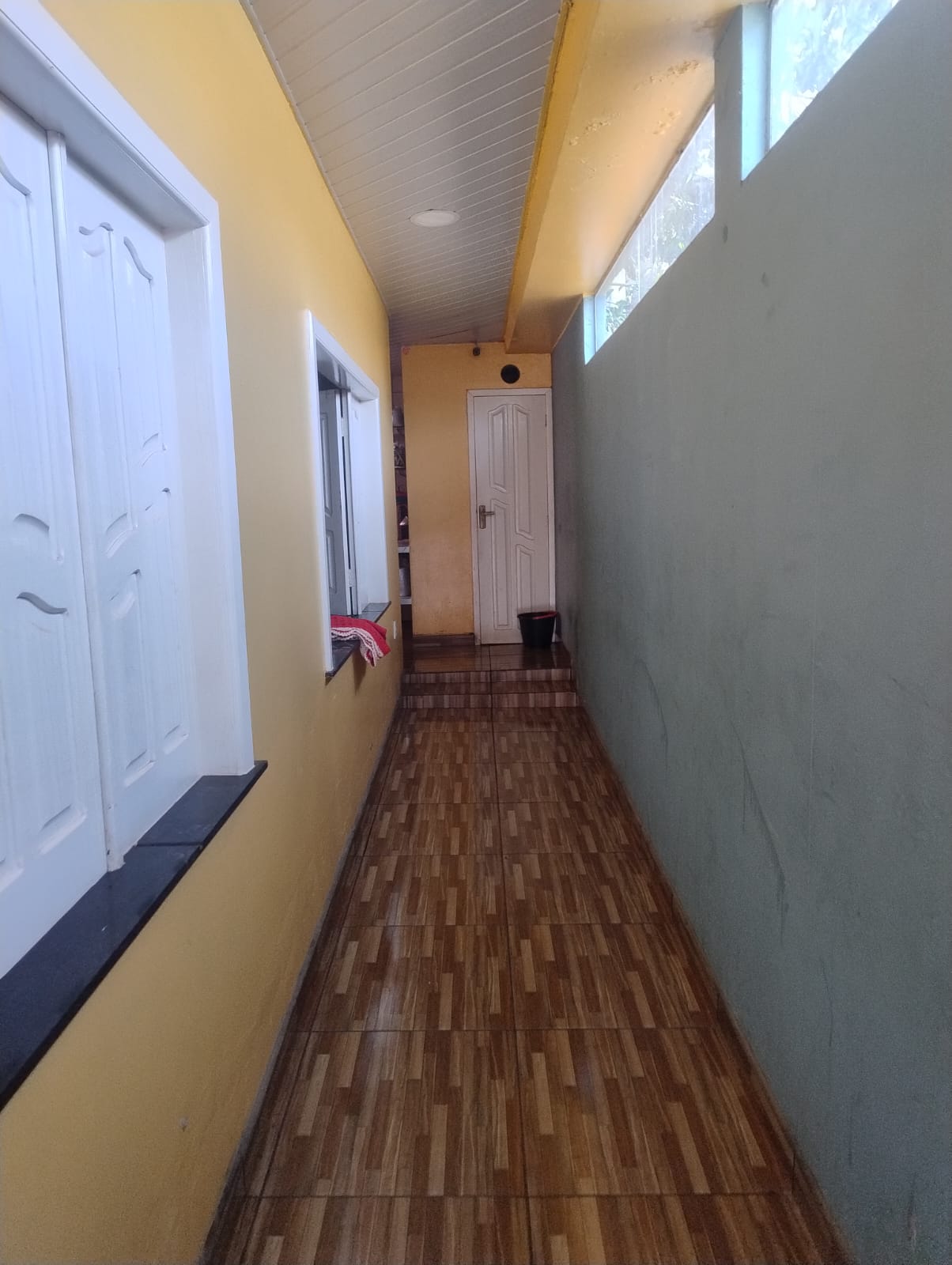 Imagem 7 de 🏡 Casa Espaçosa e Completa no Centro de Almeirim – R$ 650.000