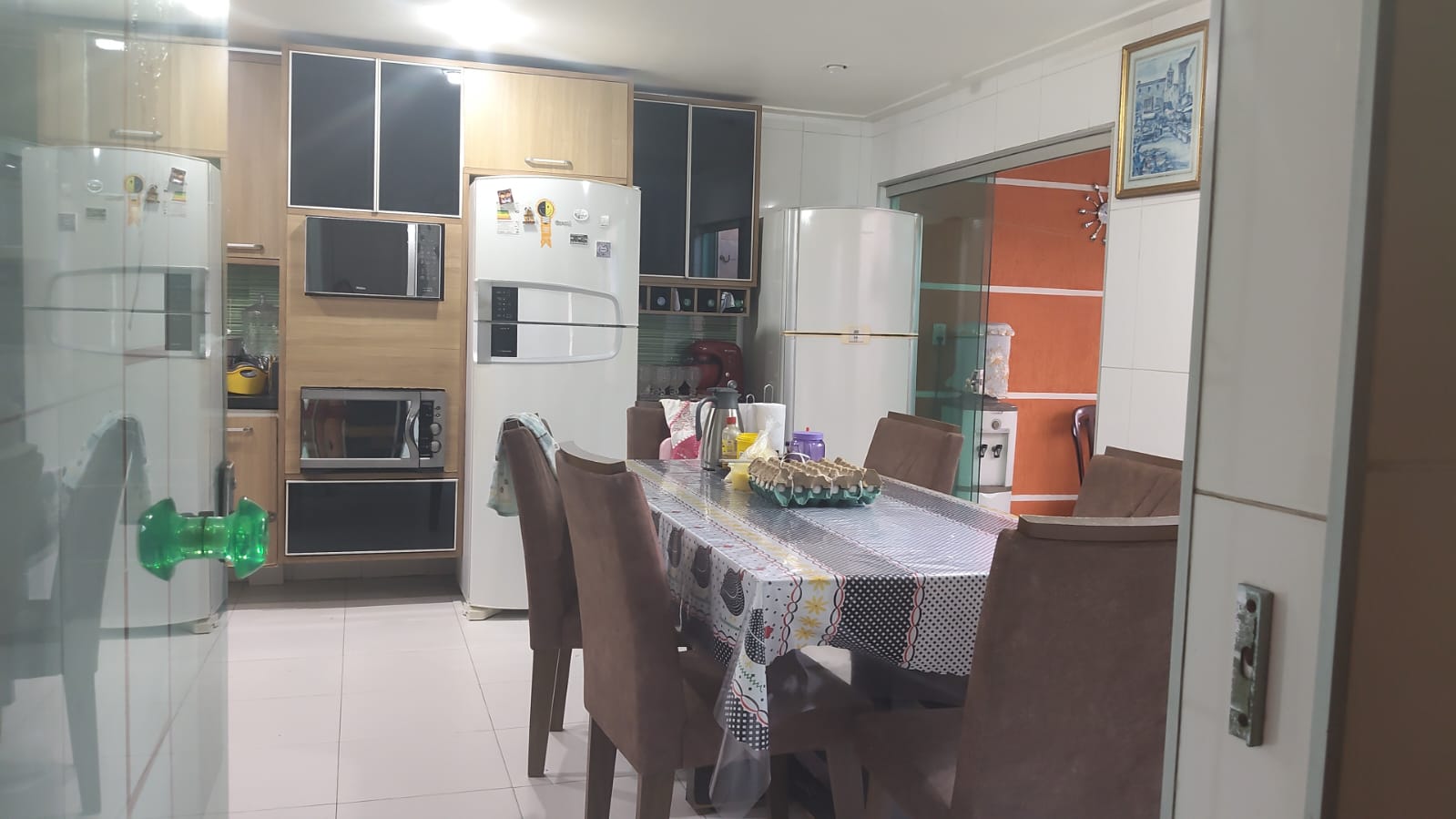 Imagem 8 de 🏡 Casa Duplex no Condomínio Alto de Pinheiros | 4 Suítes, Área Gourmet e 3 Vagas – R$ 1.200.000