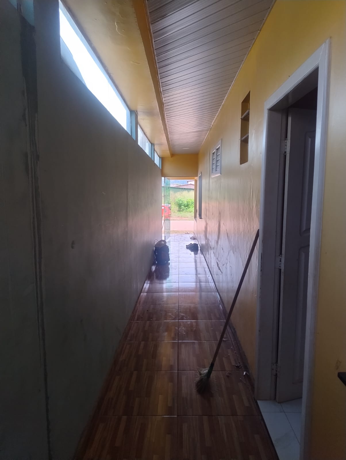 Imagem 6 de 🏡 Casa Espaçosa e Completa no Centro de Almeirim – R$ 650.000