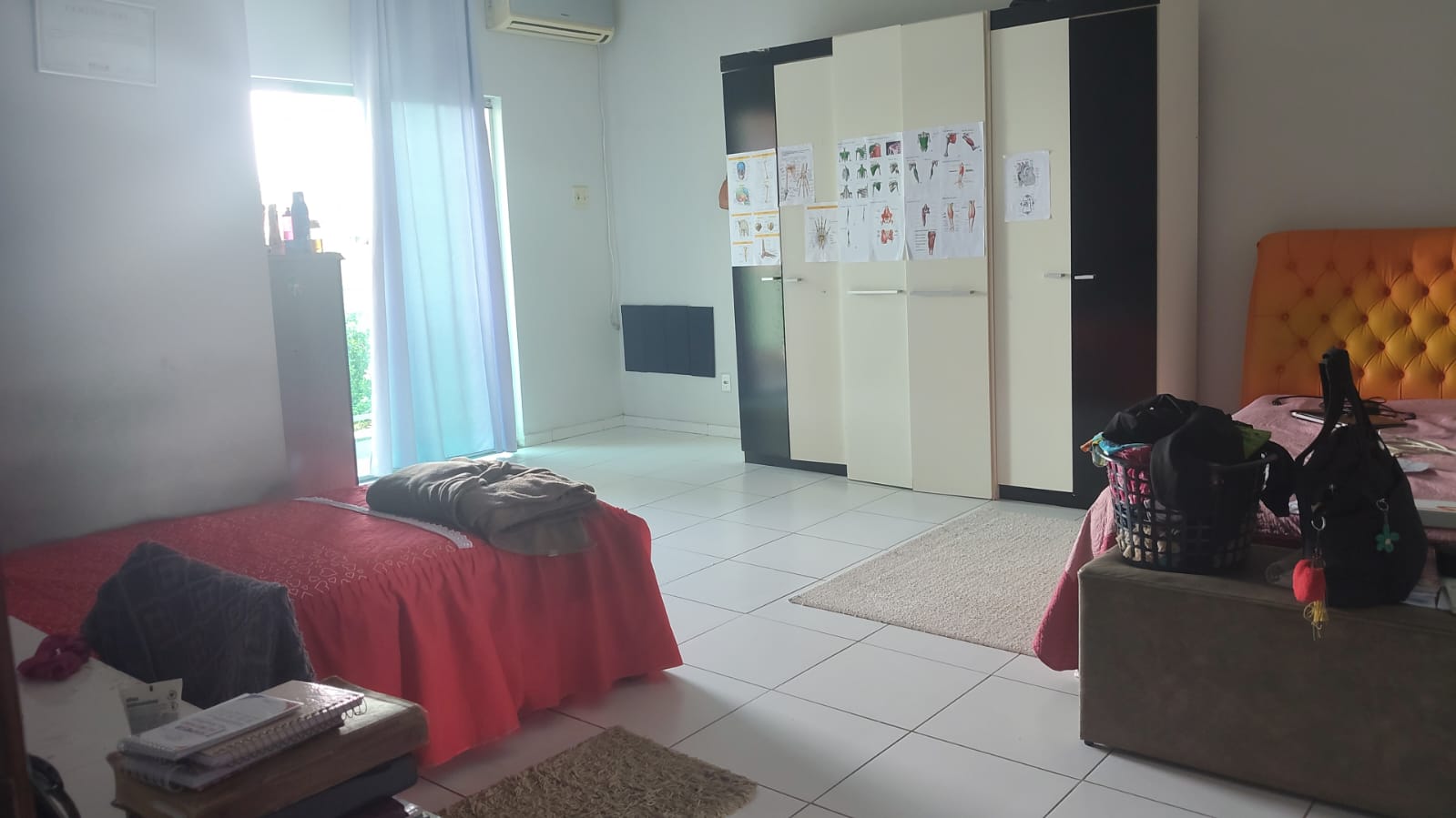 Imagem 15 de 🏡 Casa Duplex no Condomínio Alto de Pinheiros | 4 Suítes, Área Gourmet e 3 Vagas – R$ 1.200.000