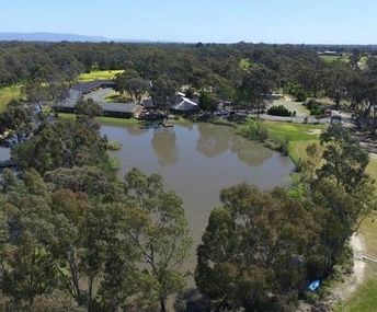 Outstanding 29 Room Leasehold Motel - Set On 20 Acres In The Stunning Grampian Region Of Victoria - Huge Turnover $700,000 - Asking Price $675,000.