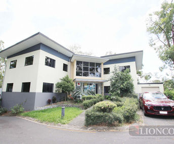 Convenient Ground Floor Office With Storage Facilities