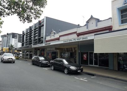 For Lease &x96 Shops 1, 43-47 East Street Mall