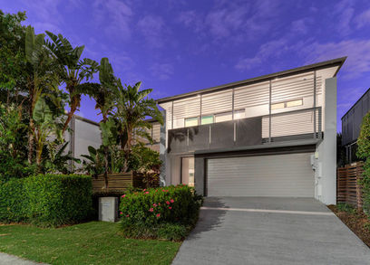 Convenient Luxury Living in the Heart of Bulimba