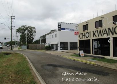 Premium Exposure - Showroom - Thuringowa Central, TOWNSVILLE