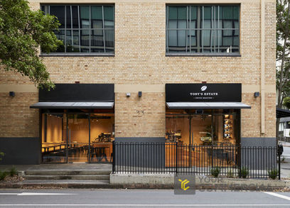 HERITAGE WOOLSTORE  SURROUNDED BY AMENITY  BEAUTIFULLY REFURBISHED BUILDING