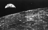 The first picture of Earth taken from the moon
In 1966, the world first saw our planet from the moon. The photo was taken August 3, 1966.

grin.hq.nasa.gov
Translated by «Yandex.Translator»