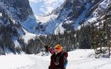 El gorrión que accidentalmente voló en el marcoPosted by u/aerospace_engr787Rocky Mountain National Park | Colorado U.S. - (expand first image to see me get photobombed by a bird)