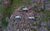 Capsule hotel Skylodge on a cliff in Cusco.

Such hotels are quite common. They can be mistaken for something paranormal, or maybe just the glare from their glasses.
Translated by «Yandex.Translator»