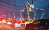 Machines with lifts for repairing power lines. From afar, they can be mistaken for giant spiders, UFOs, etc.