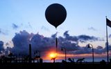 High-altitude balloon launches from Myrtle beach, South Carolina.

ASSOCIATED PRESS

Such balls are often used for advertising purposes.
Translated by «Yandex.Translator»