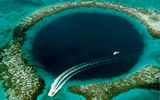 The great blue hole in Belize
Translated by «Yandex.Translator»