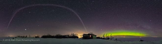 © Alan Dyer | Spaceweather.com
Traducido del servicio de «Yandex.Traductor»