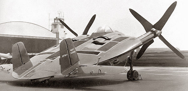 Vought xf5u-1 skimmer (1943-1947)En el verano de 1943, se hicieron maquetas del xf5u-1 mejorado, pero debido a los compromisos de Vought con Corsair y Kingfisher, el programa XF5U-1 avanzó lentamente durante la guerra.
Con la llegada de la era del Jet durante la Segunda guerra mundial, la Marina de los Estados Unidos canceló el contrato con el XF5U-1 en marzo de 1947, a pesar de que el avión fue enviado a Murock, California, y debía realizar su primer vuelo de prueba más tarde de un año.
El prototipo xf5u-1 fue dado de baja, aunque el prototipo V-173 se conservó y se transfirió al Instituto Smithsoniano.