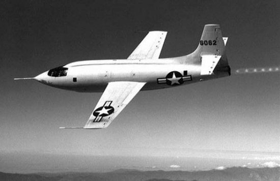 Mach discs in the exhaust of the X-1 rocket engine