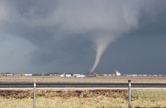 Cone-shaped tornado

Such a tornado also was named due to its shape. They are already where you touch the ground, and wider where connected with the storm. They are more dangerous than rope a tornado, so as to leave a wider trail of damage.

Columnar tornado like cone-shaped, but their width does not change from earth to heaven.

© Dan Ross | Shutterstock
Translated by «Yandex.Translator»