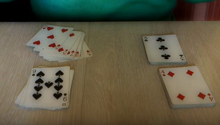 There is a trick that allows you to pretend that guessing the suit of the card happens in 100% of cases. This deck is divided into red and black exactly in half before the start of focus.

Of all the cards get 4: 2 red and 2 black. The first two (red and black) laid on the table, the second - removed face down in the middle of the deck (where red and black are separated). If someone learns the color of the top suits of the cards are laid out in the designated stack in arbitrary order. After passing the middle, color in the stack is reversed and placed again in an arbitrary order.

Thus, in the single stack division is correct, and the second upper and lower part quietly change places.
Translated by «Yandex.Translator»