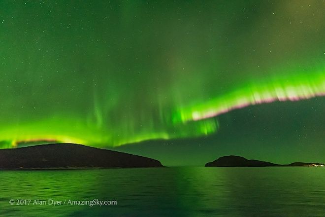 © Alan Dyer | Spaceweather
Traducido del servicio de «Yandex.Traductor»