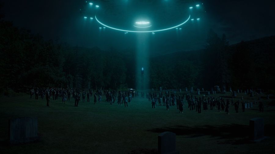 The aliens take Zelda in a flying saucer
Translated by «Yandex.Translator»