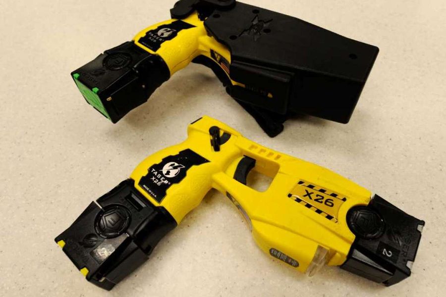 Image of stun guns for illustration