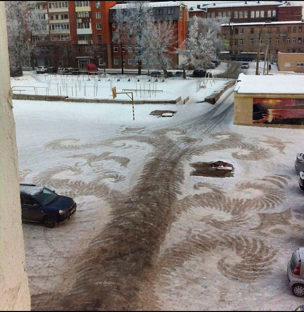 Address: Izhevsk, Russia

Description: Semyon Bukharin (the school janitor, the artist) paints in the snow is incredibly beautiful drawings with a shovel to lift the mood of the people around him.
Translated by «Yandex.Translator»