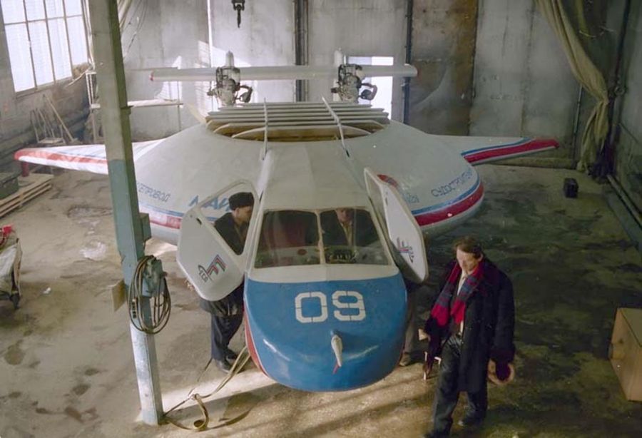 Bella-1 en anagraLa investigación, el desarrollo y la construcción de una muestra experimental del avión bezaerodroma bella-1 se llevó a cabo durante más de 10 años. Primer vuelo: 1996. El avión está diseñado para operar en el Extremo Norte, Siberia y el Lejano Oriente de Rusia