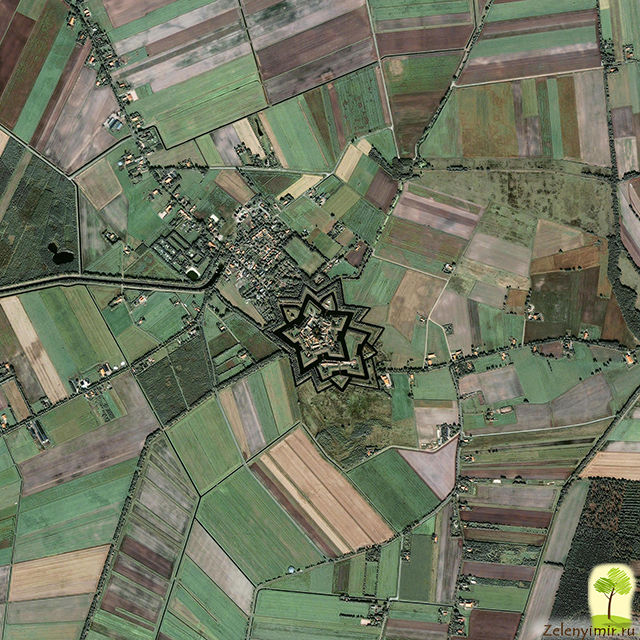 Star fortress Bourtange in the Netherlands. If you look from the bird's eye view of the castle and the surrounding area, you can clearly see the star.
Translated by «Yandex.Translator»