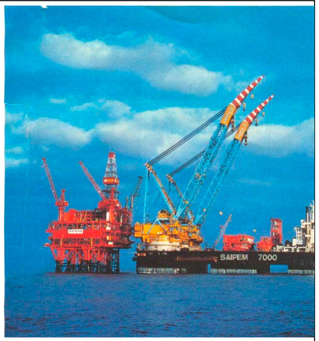 The ship Saipem 7000, which is specialized to lift heavy loads. It was the largest crane vessel in the world until 2000, reaching a height of 220 m.
Translated by «Yandex.Translator»