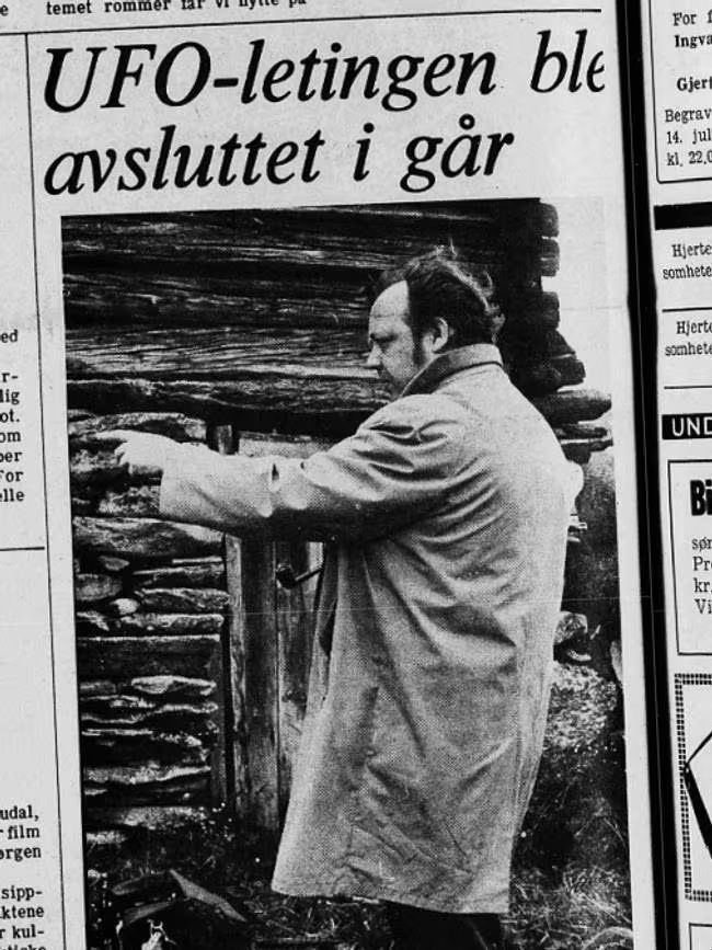 This is not the first time that people have searched for footprints on Dupsien Lake. Kolbjorn Stenedegaard, the former chairman of the Norwegian UFO Center, participated in one of the previous searches.Det er ikke første gang man har lett etter spor i Djupsjøen. Tidligere formann i Norsk UFO Center, Kolbjørn Stenødegård, deltok i et av de tidligere søkene.FAKSIMILE: ARBEIDETS RETT (13.07.1973)