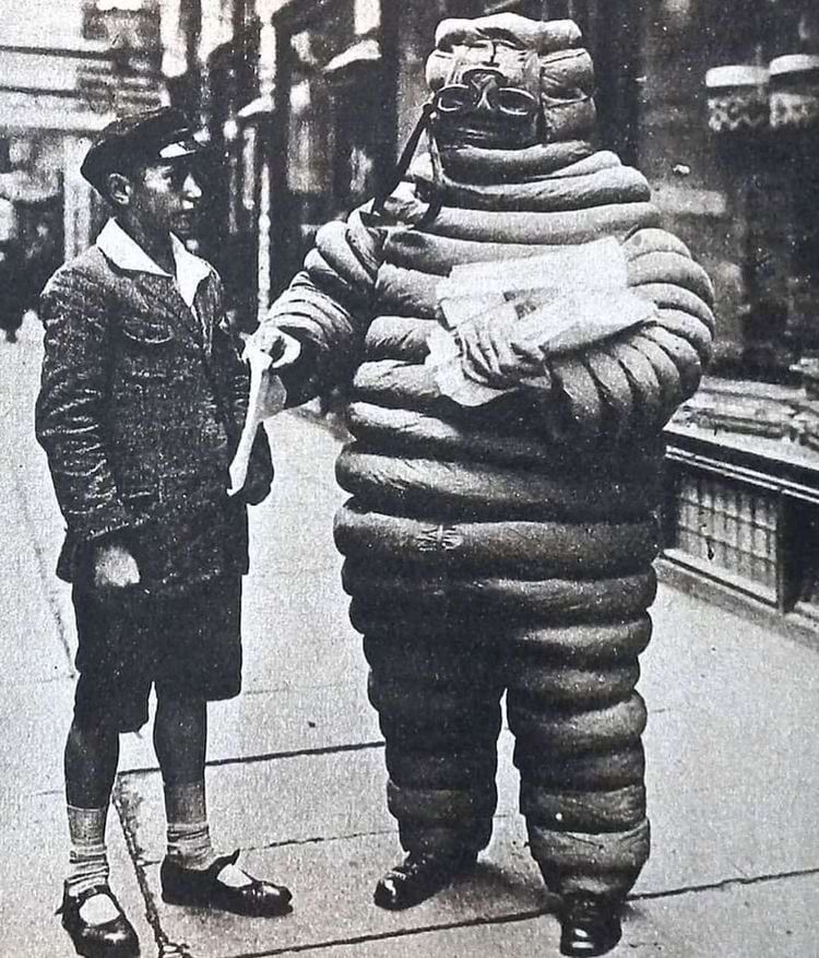 El hombre Michelin original de 1898