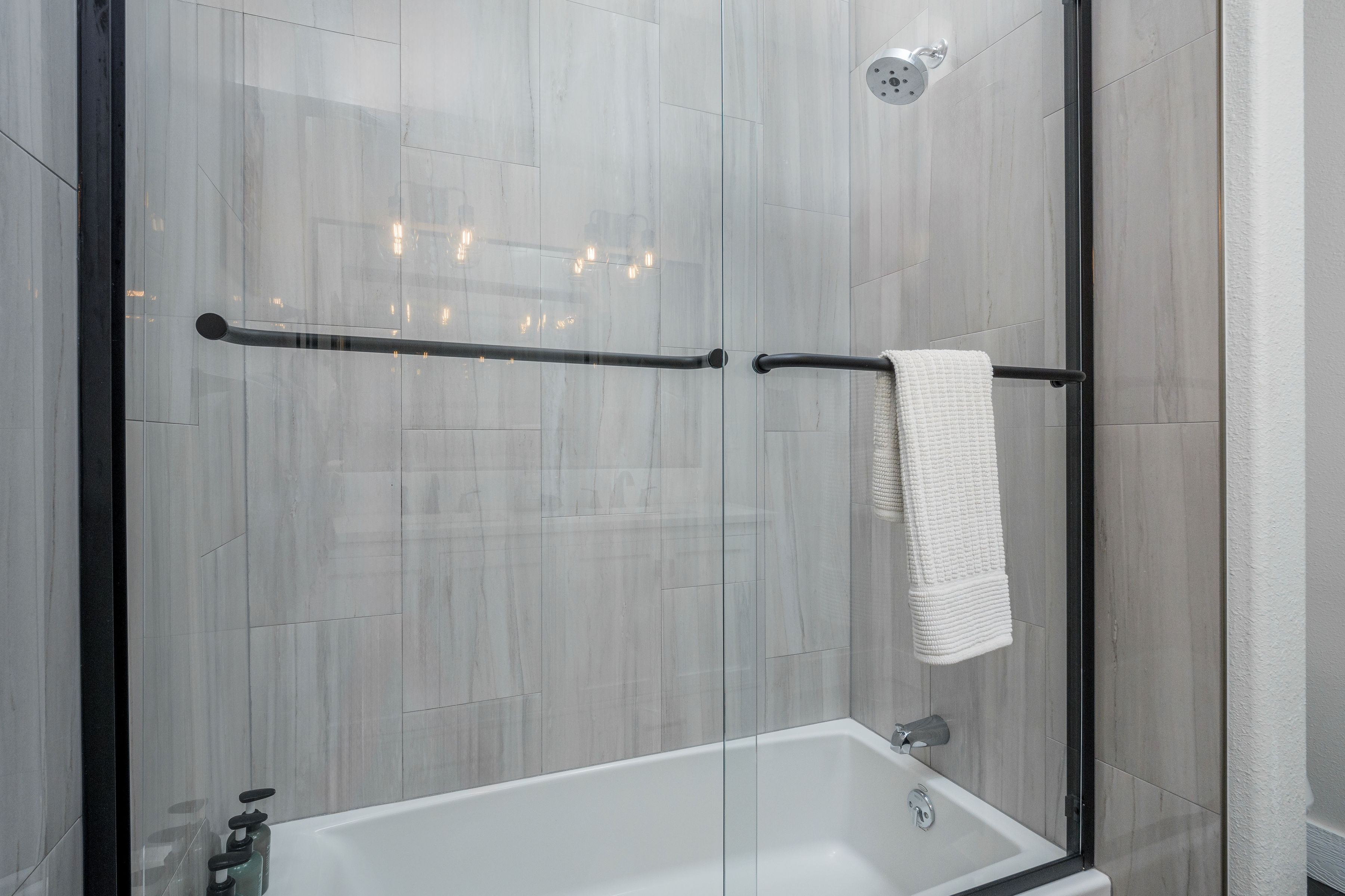 Full bathroom 3 - upstairs