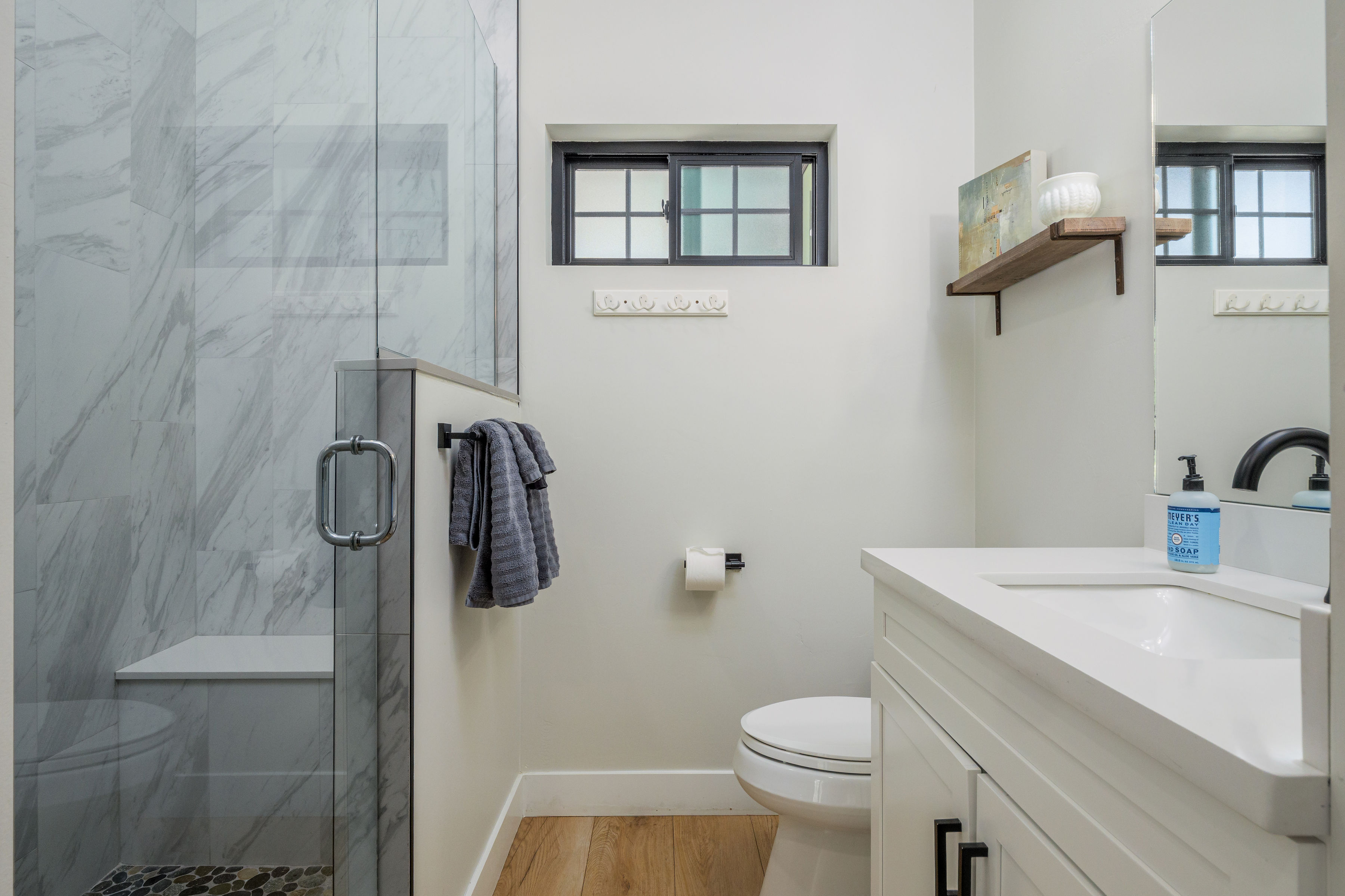 Bedroom 2 - bathroom