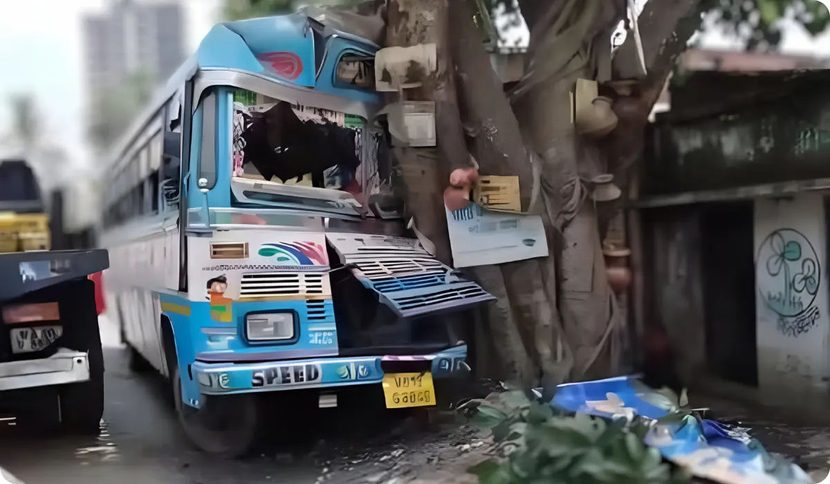 Reckless Bus Racing in Kolkata Exposes a Crisis in Urban Transport Safety