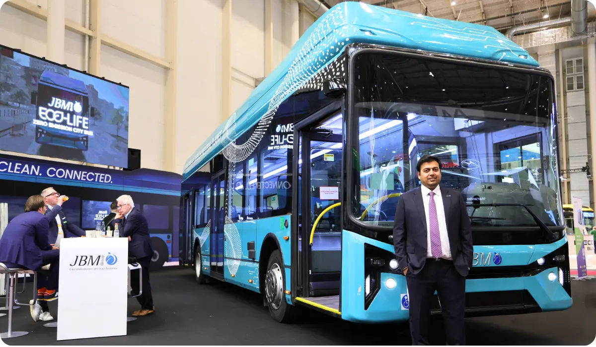 JBM GALAXY Electric Coach Debuts at Prawaas 5.0 With Sleeper-Seater Configurations JBM GALAXY Electric Coach Debuts at Prawaas 5.0 With Sleeper-Seater Configurations
