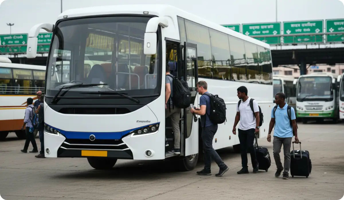 Private Bus Fares Surge on Key Karnataka Routes Amid Weekend Holiday Rush Private Bus Fares Surge on Key Karnataka Routes Amid Holiday Rush