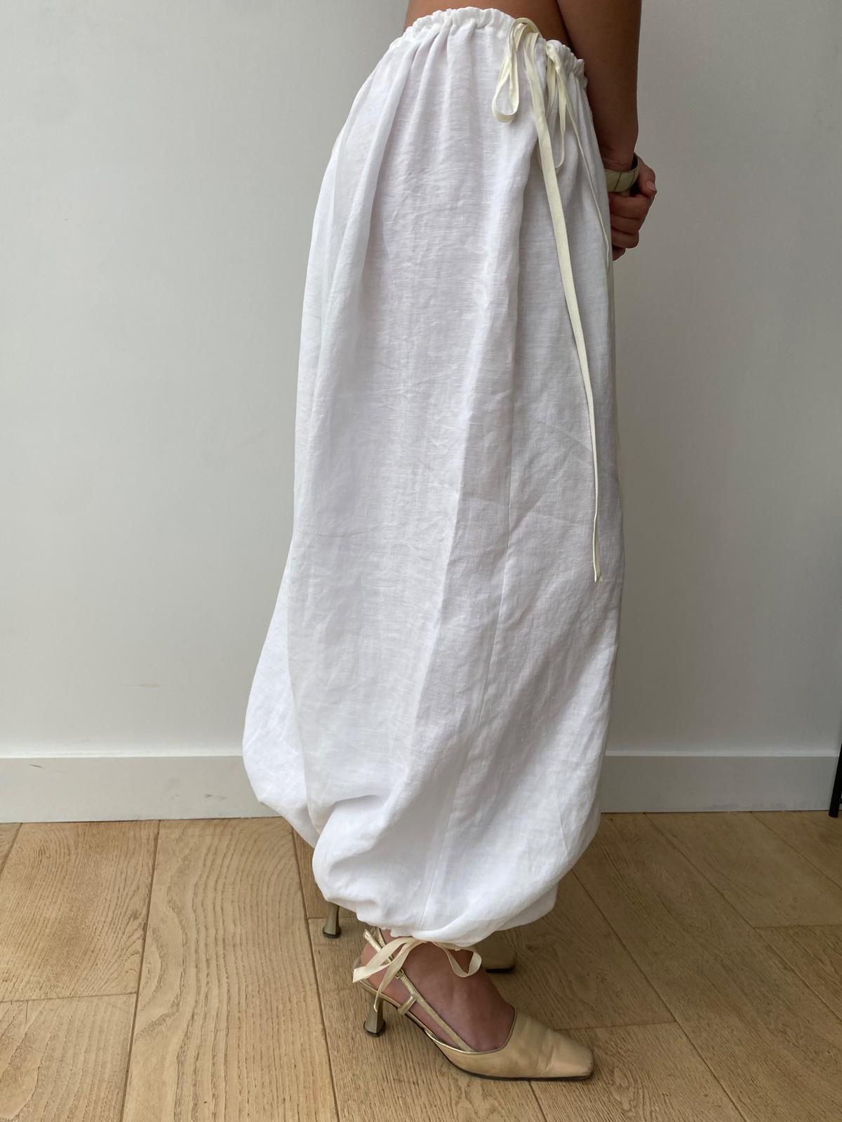 Adjustable White Linen Trousers 3