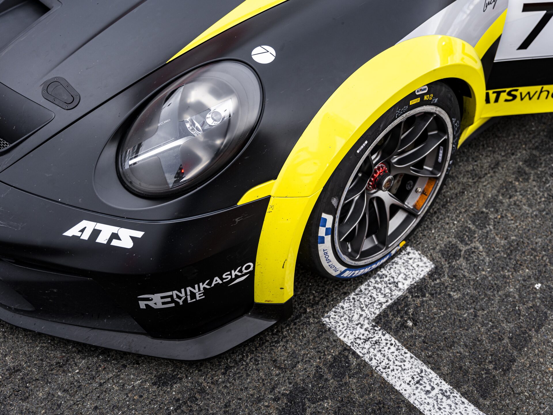 Laptime – PSCSE Valencia – Thursday-75_1920 Porsche 911 GT3 Cup ATS x Laptime-Performance 7