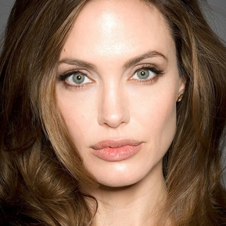 Angelina Jolie