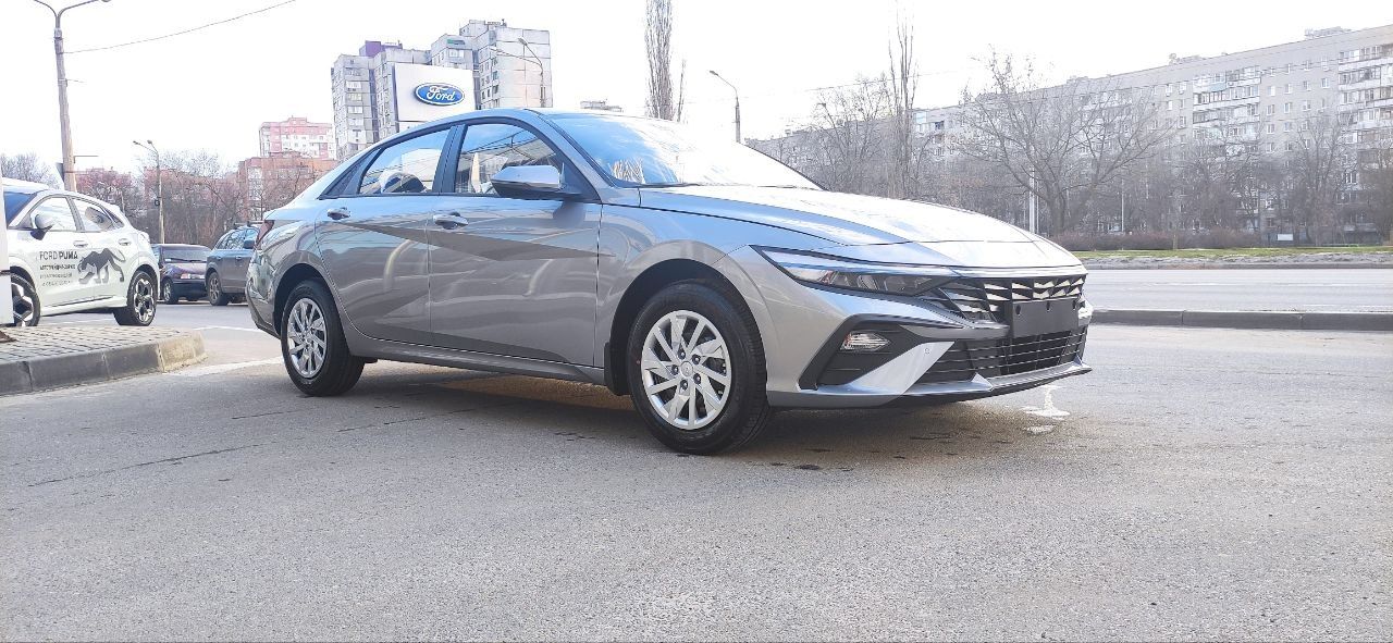 photo_5357370754690913268_y