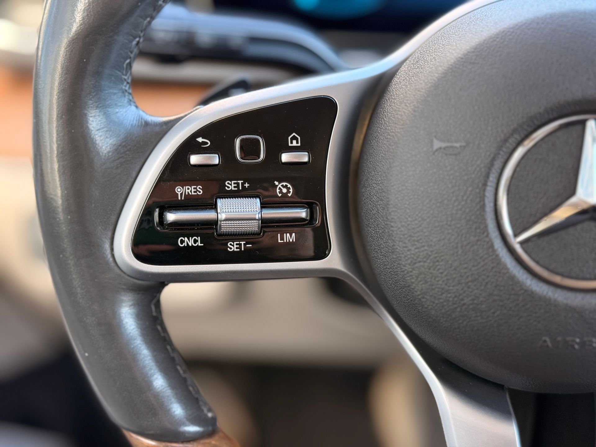 Mercedes-Benz GLE Base 2019 — Фото 27