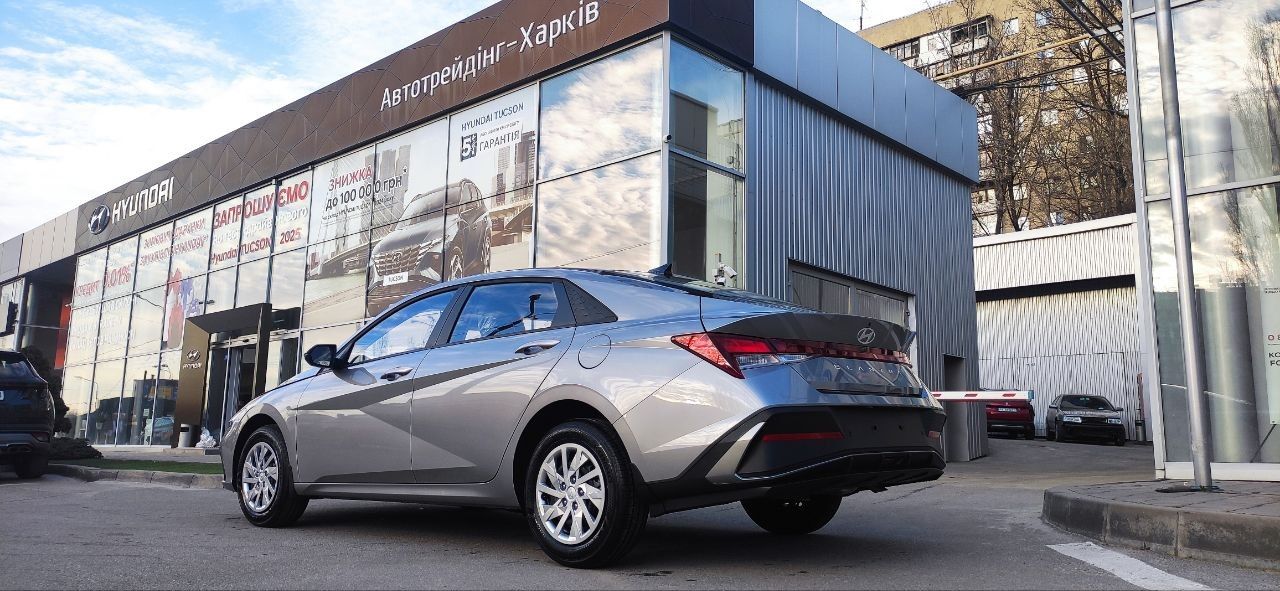 photo_5357370754690913274_y