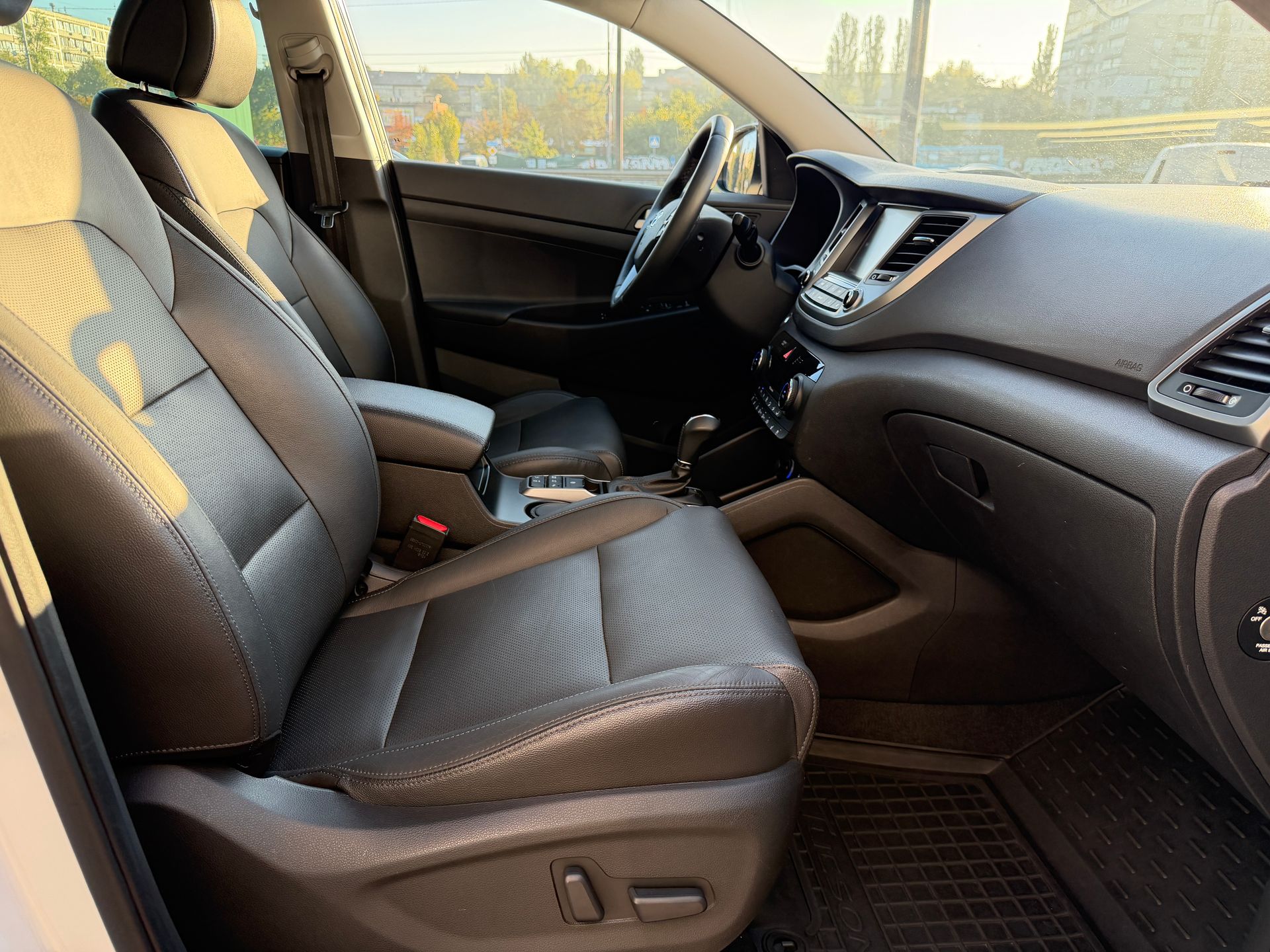 Hyundai Tucson Top Panorama 2016 — Фото 10