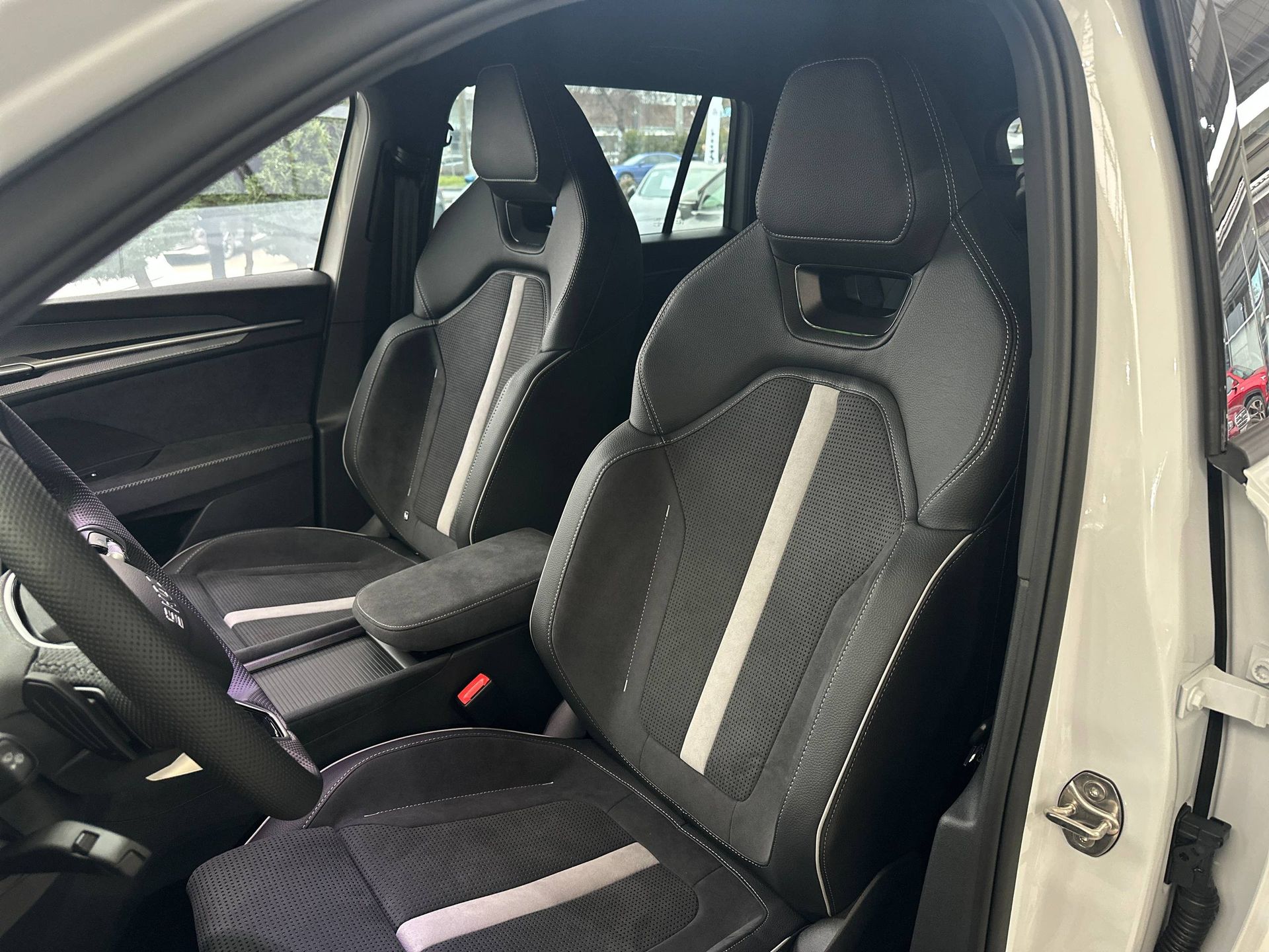 photo_12_2025-12-12_14-52-41