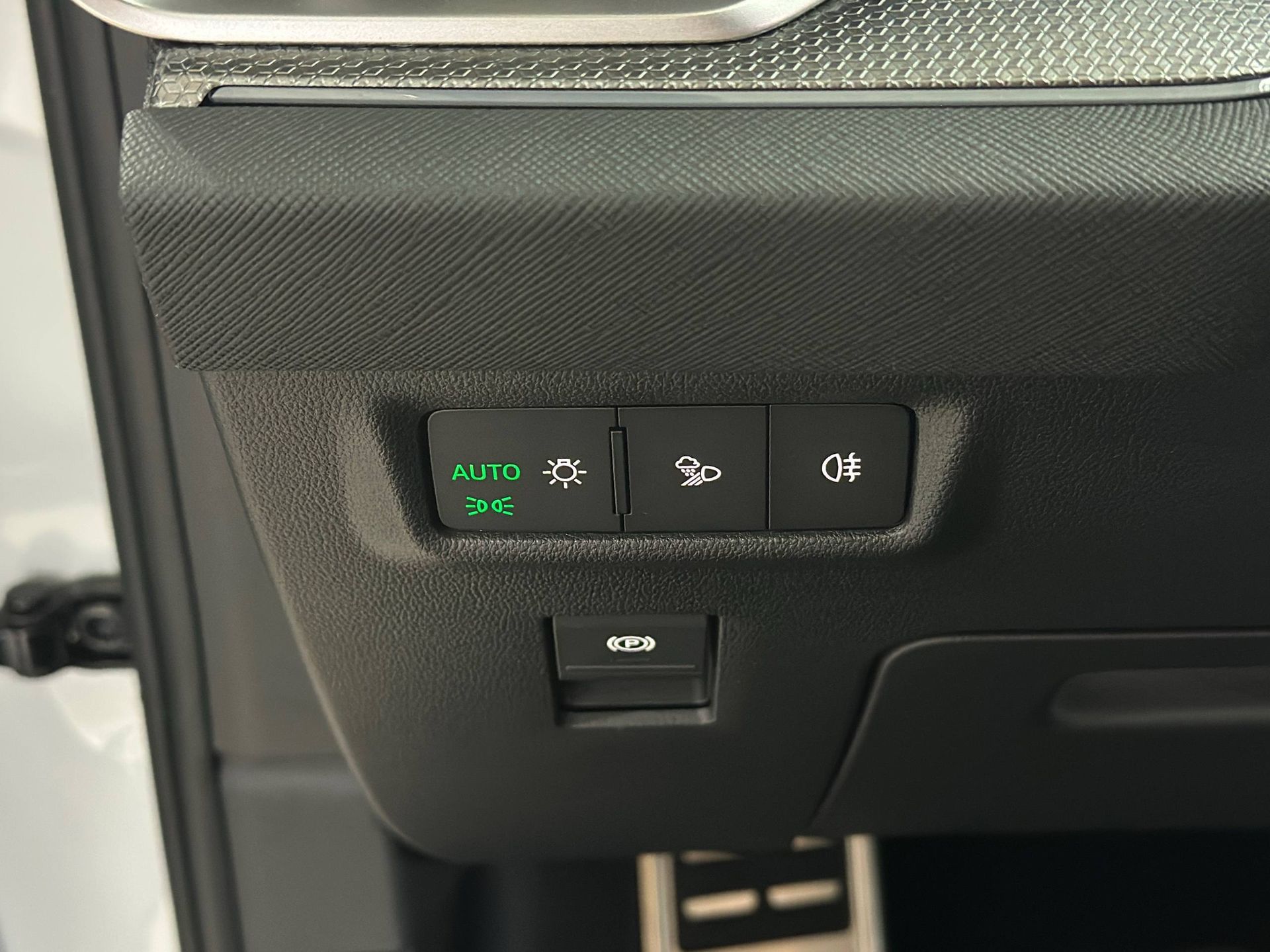 photo_15_2025-12-12_14-52-41